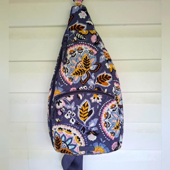 Vera Bradley | Bags | Vera Bradley Essential Sling Backpack  display picture 2